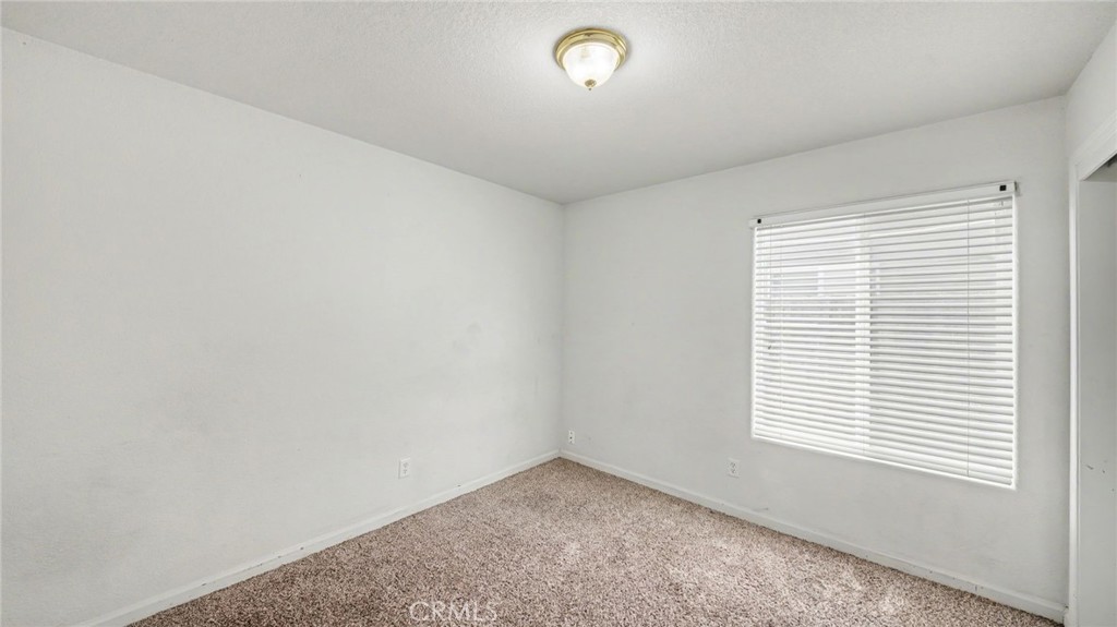 2204 W Sweet Water Ct, Merced, CA 95348