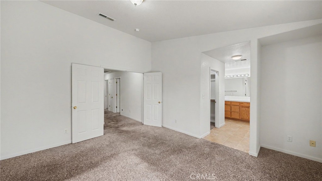 2204 W Sweet Water Ct, Merced, CA 95348