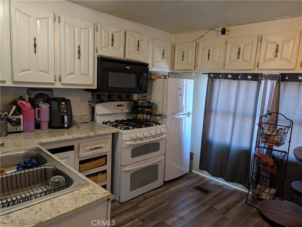 5 Rancho Grande Cir, Atwater, CA 95301