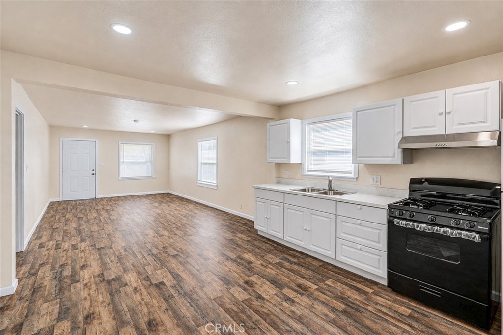828 W 23rd St, Merced, CA 95340