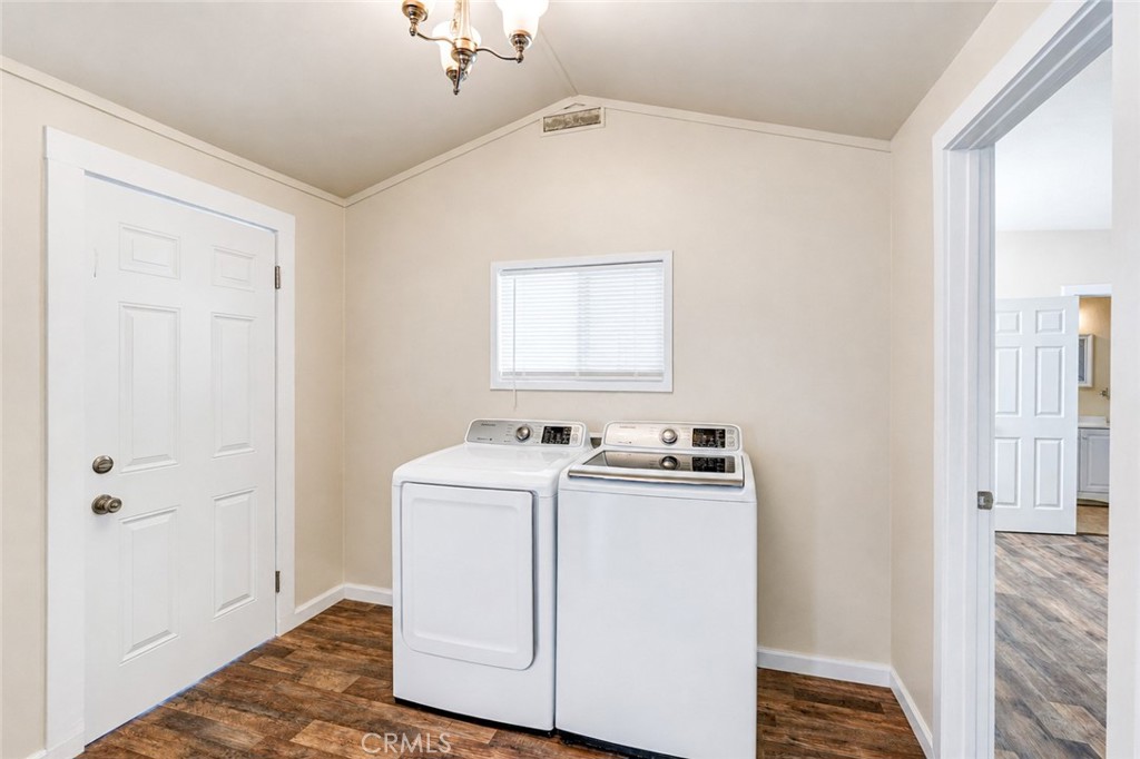 828 W 23rd St, Merced, CA 95340