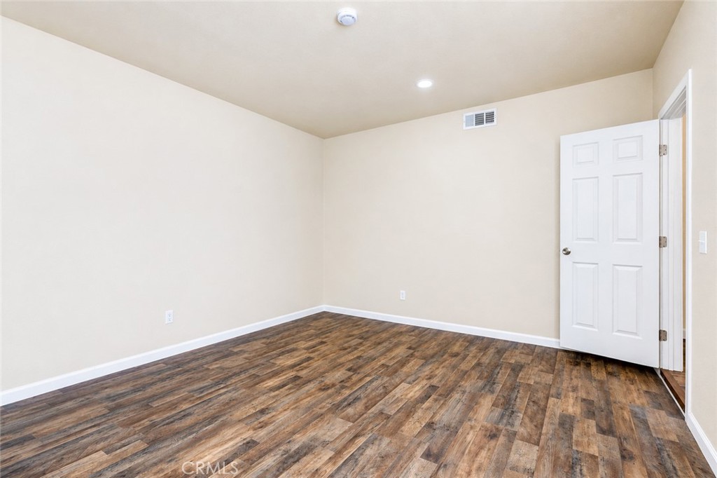 828 W 23rd St, Merced, CA 95340