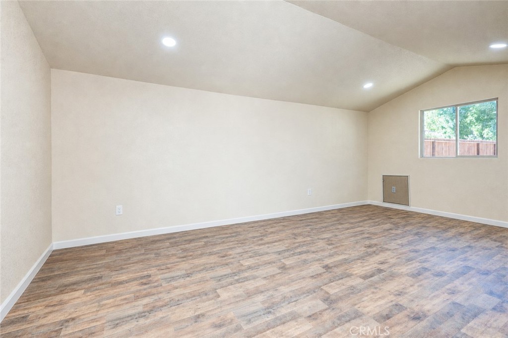 828 W 23rd St, Merced, CA 95340