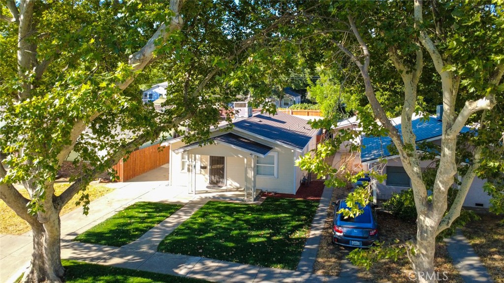 828 W 23rd St, Merced, CA 95340