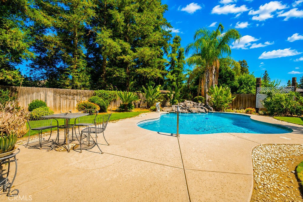6308 N Lead, Fresno, CA 93711