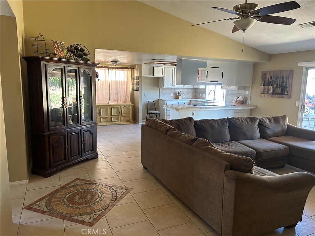 249 Live Oak, Atwater, CA 95301
