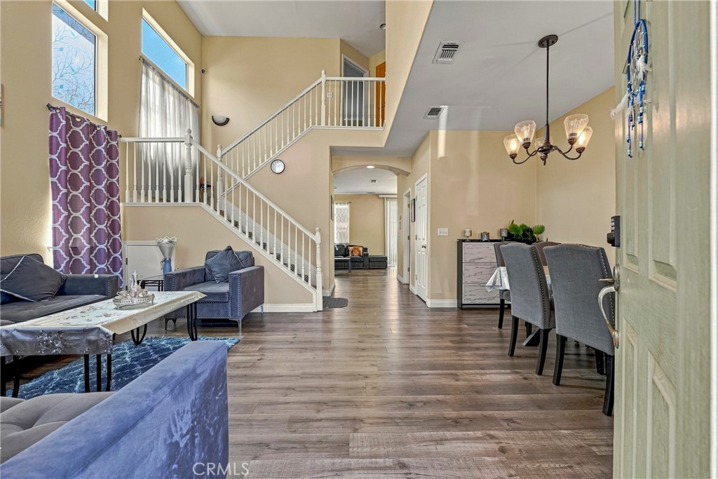 63 Maia Ct, Merced, CA 95341
