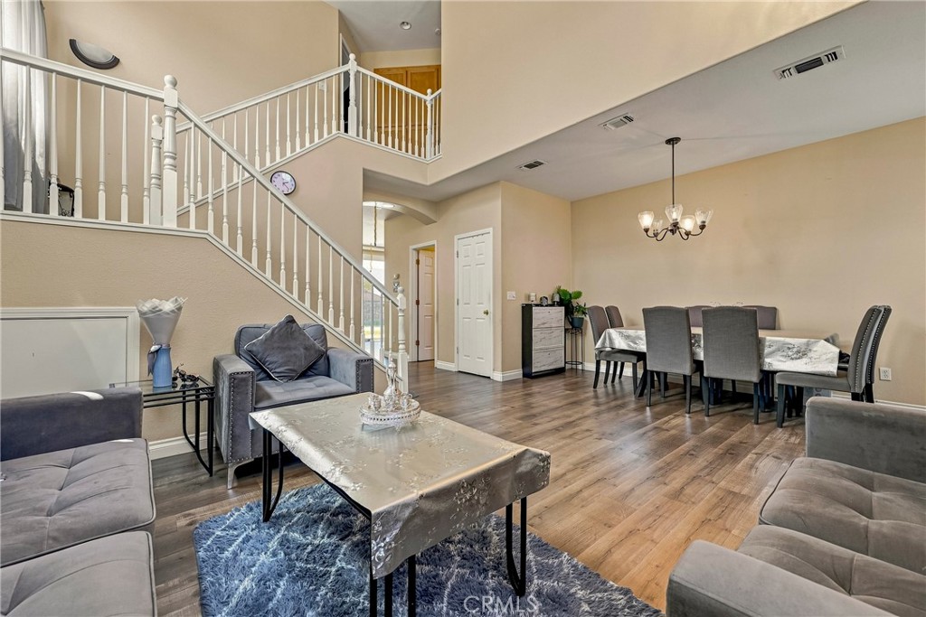 63 Maia Ct, Merced, CA 95341