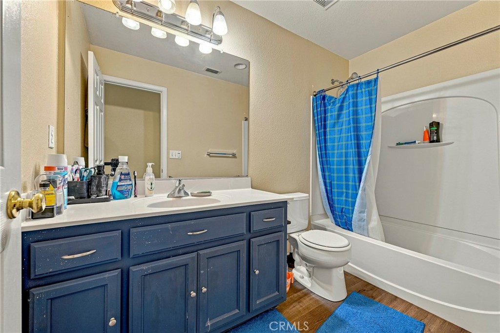 63 Maia Ct, Merced, CA 95341
