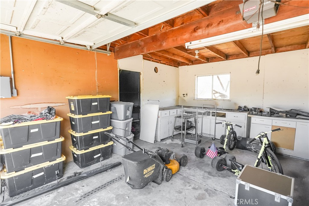 2729 Pioneer, Merced, CA 95341