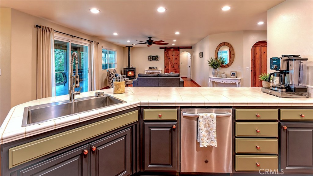 5999 Sugar Pine, Coulterville, CA 95311