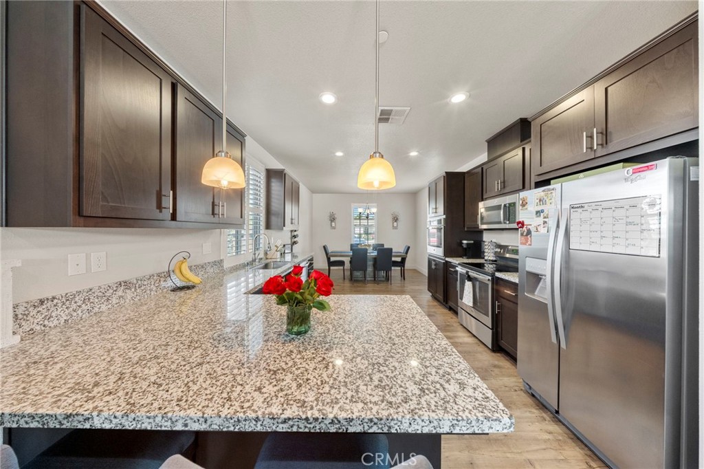8675 Anning Ct, Hilmar, CA 95324