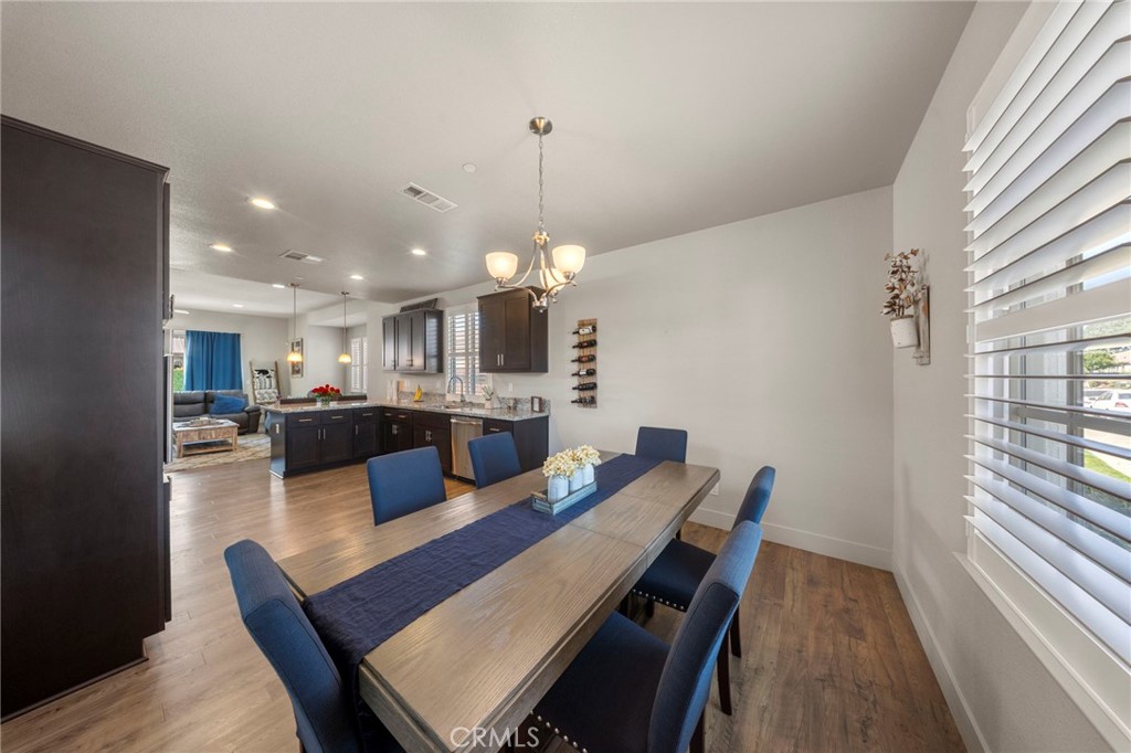 8675 Anning Ct, Hilmar, CA 95324