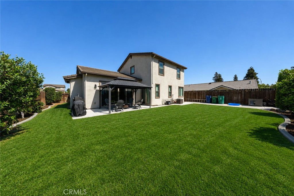 8675 Anning Ct, Hilmar, CA 95324