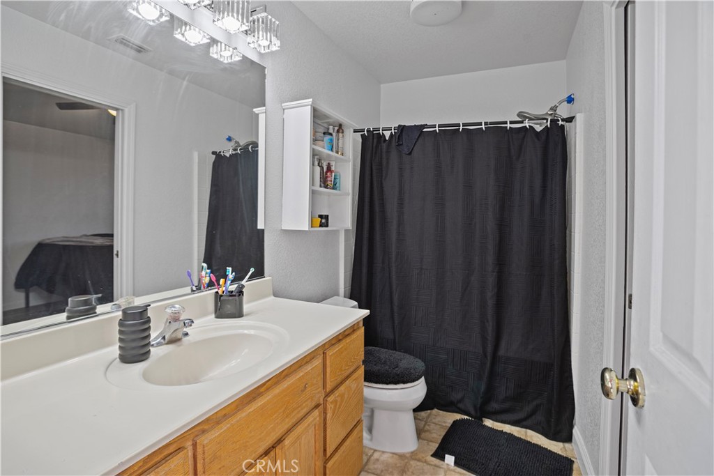 2096 Betsy Ross Ct, Atwater, CA 95301