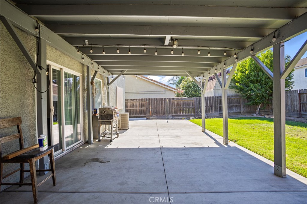2096 Betsy Ross Ct, Atwater, CA 95301