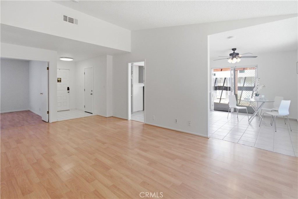 42 Sunset Ct, Merced, CA 95340