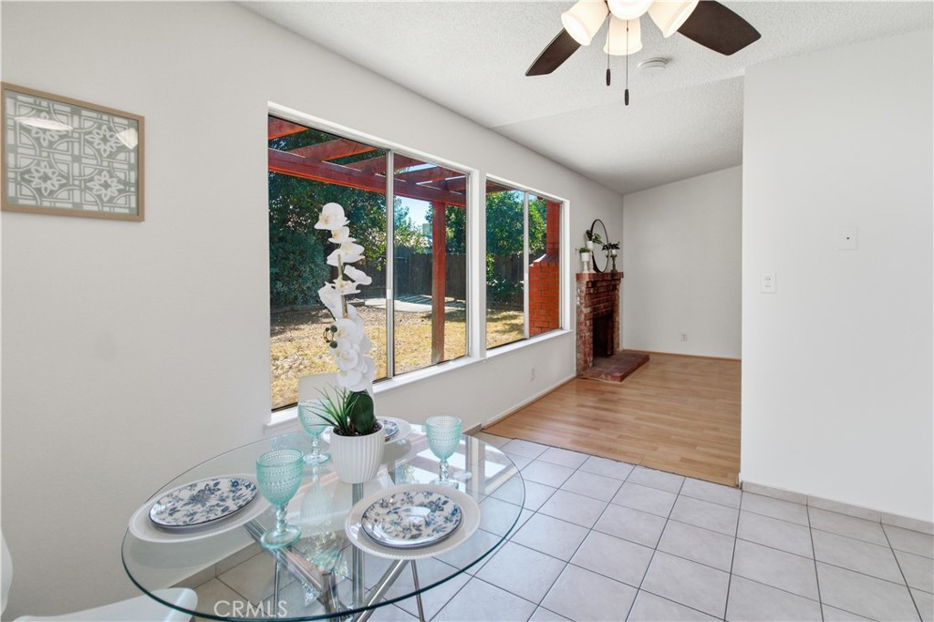 42 Sunset Ct, Merced, CA 95340