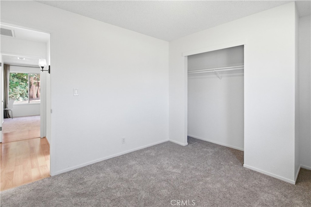 42 Sunset Ct, Merced, CA 95340
