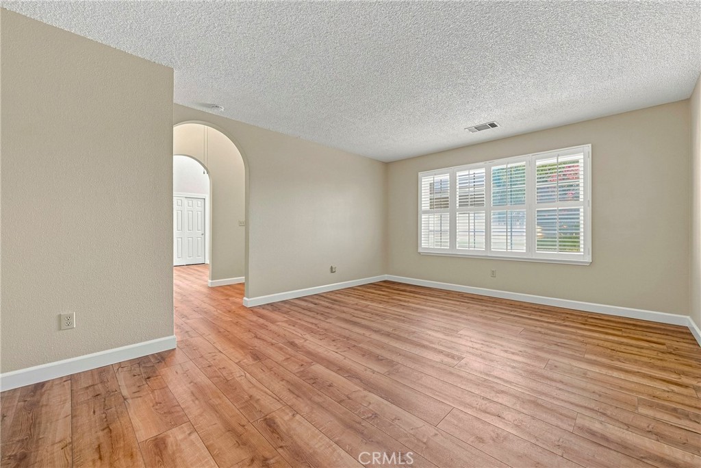 2720 Yosemite Ct, Atwater, CA 95301