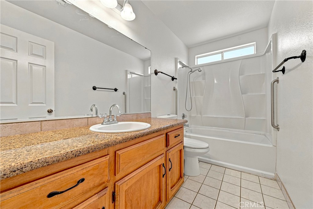 2720 Yosemite Ct, Atwater, CA 95301