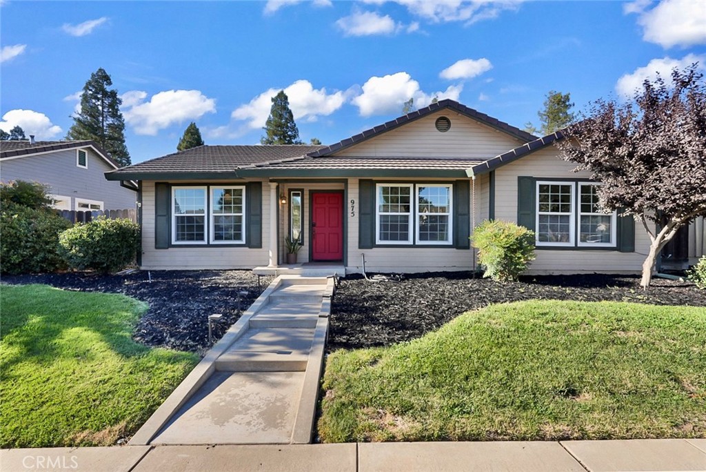 975 Doe Ct, Merced, CA 95340
