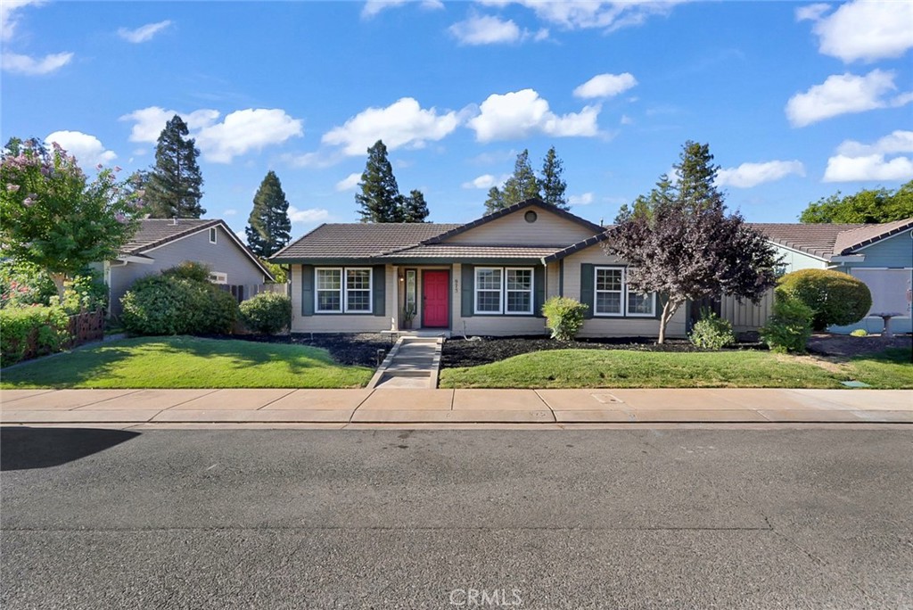 975 Doe Ct, Merced, CA 95340