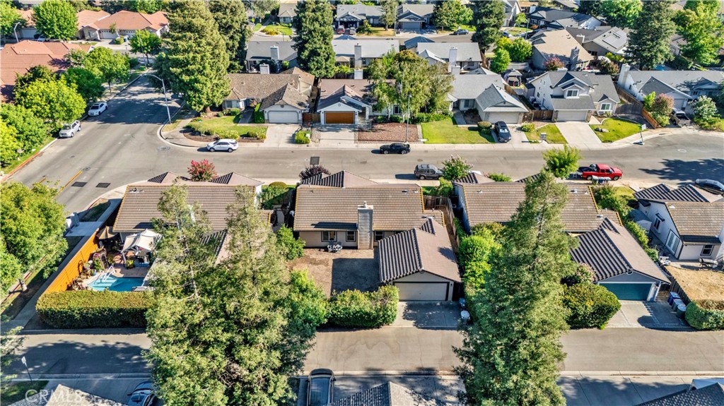 975 Doe Ct, Merced, CA 95340