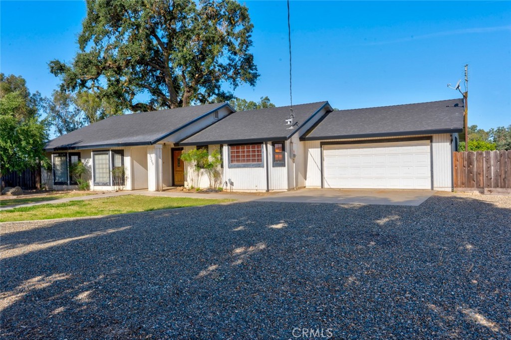 3289 Fresno, Le Grand, CA 95333