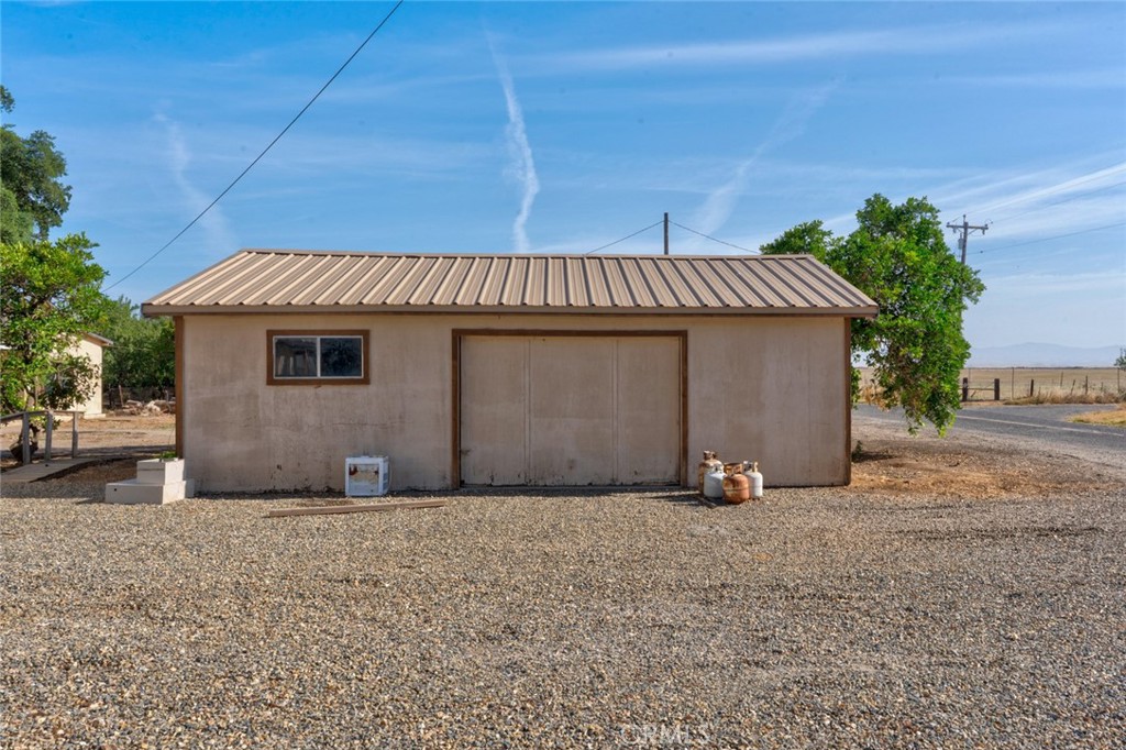 3289 Fresno, Le Grand, CA 95333