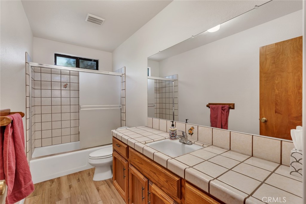 3289 Fresno, Le Grand, CA 95333