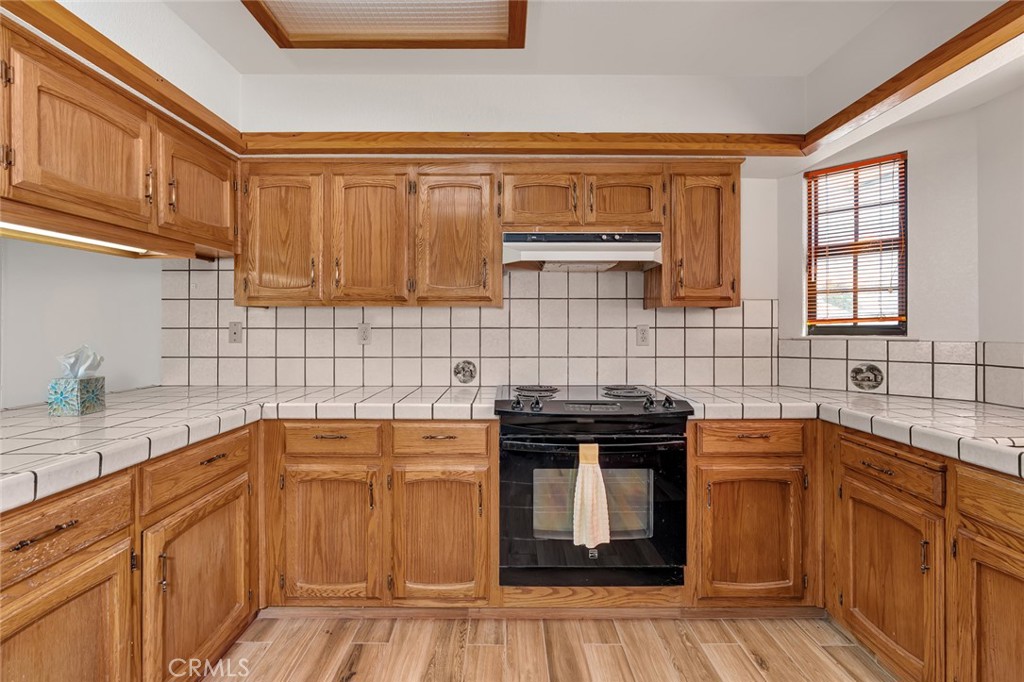 3289 Fresno, Le Grand, CA 95333
