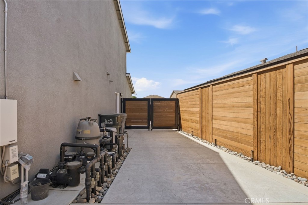 603 Keenan Ct, Merced, CA 95348