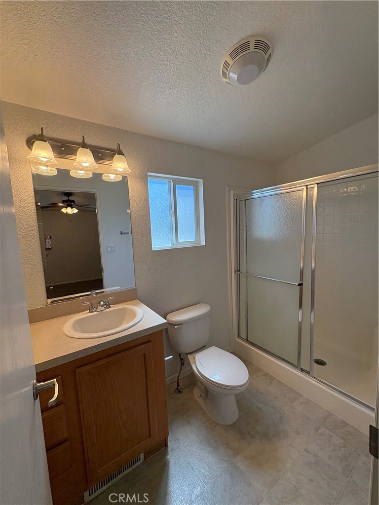 2499 Gerard #38, Merced, CA 95341