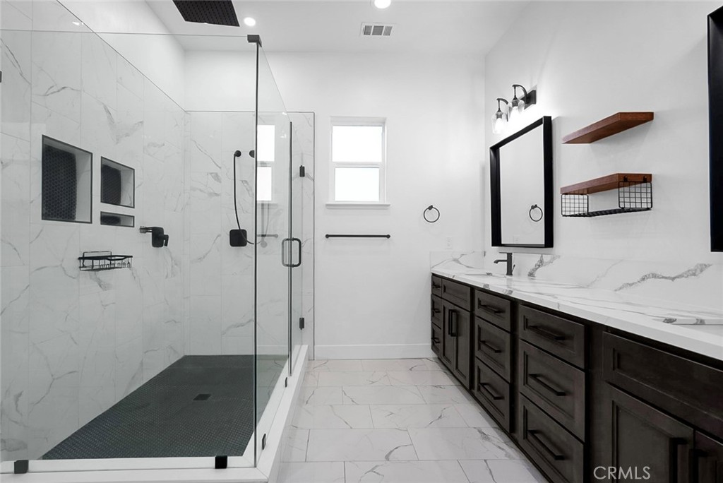 3394 Banbury, Merced, CA 95340