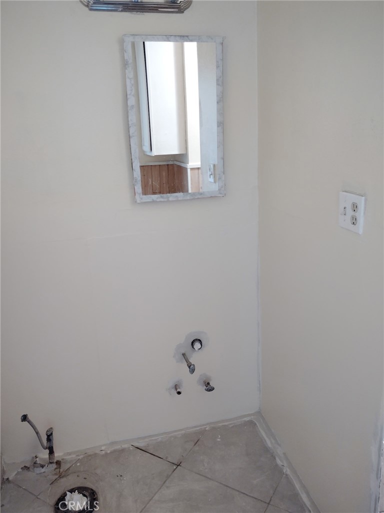217 Rio Grande Ave, Modesto, CA 95351