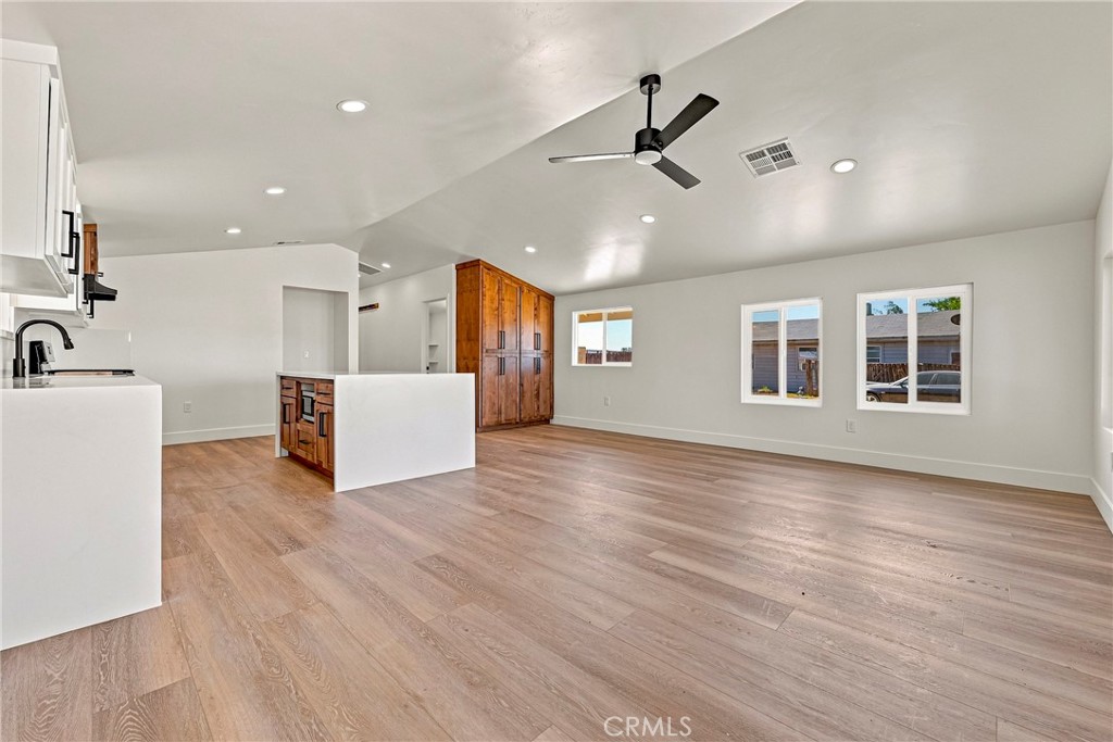 1340 Rita Mae, Merced, CA 95341