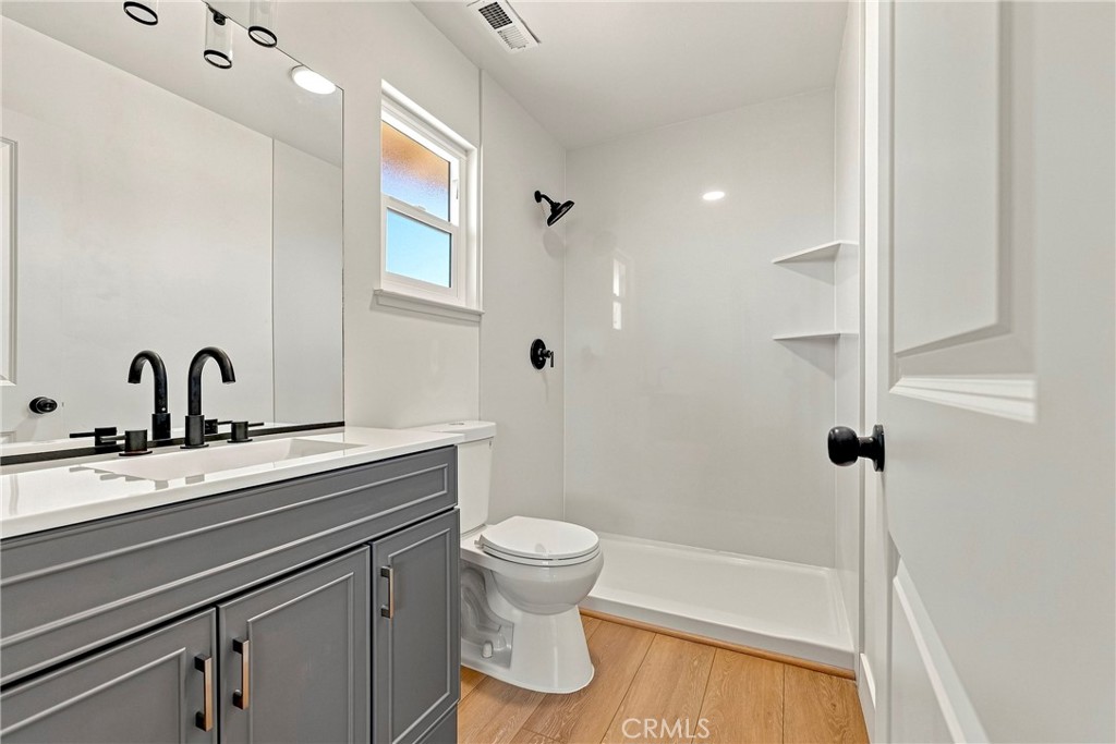 1340 Rita Mae, Merced, CA 95341
