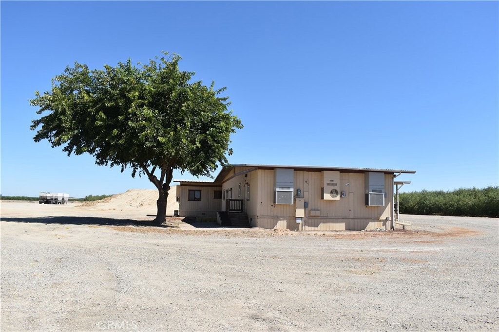 220 W Bellevue rd, Merced, CA 95348