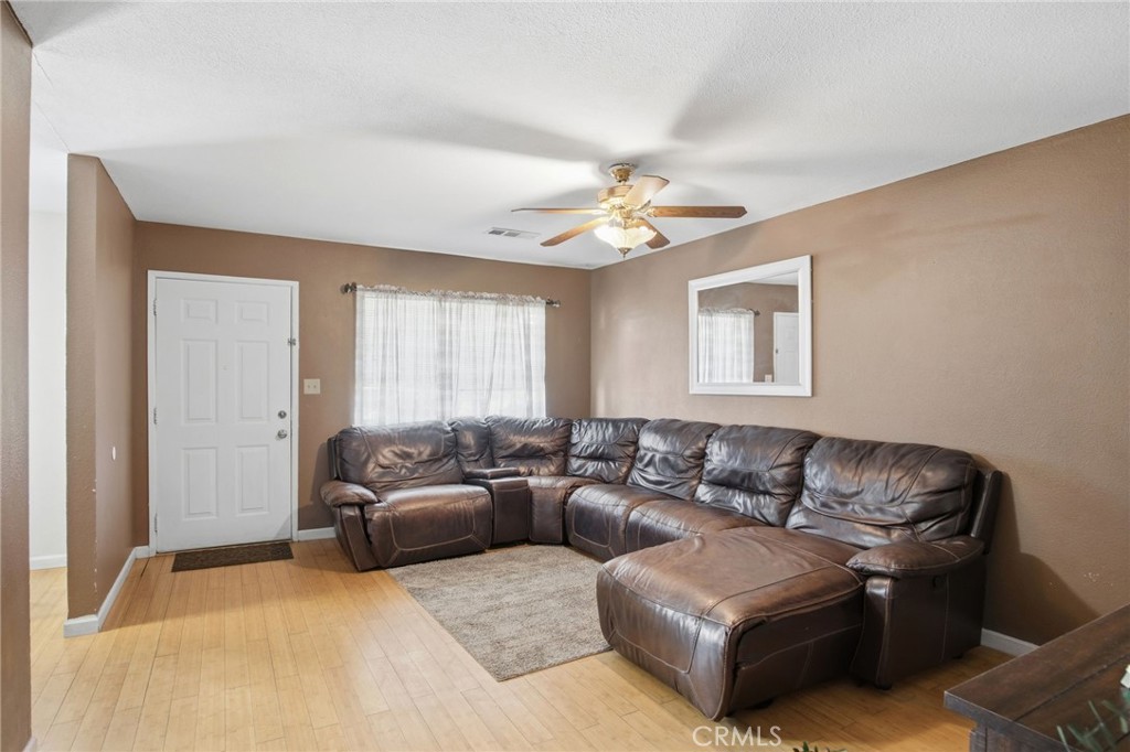 9207 Ayala Ct, Planada, CA 95340