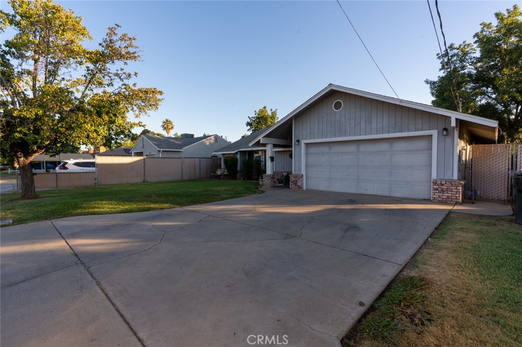 1417 E 20th, Merced, CA 95340