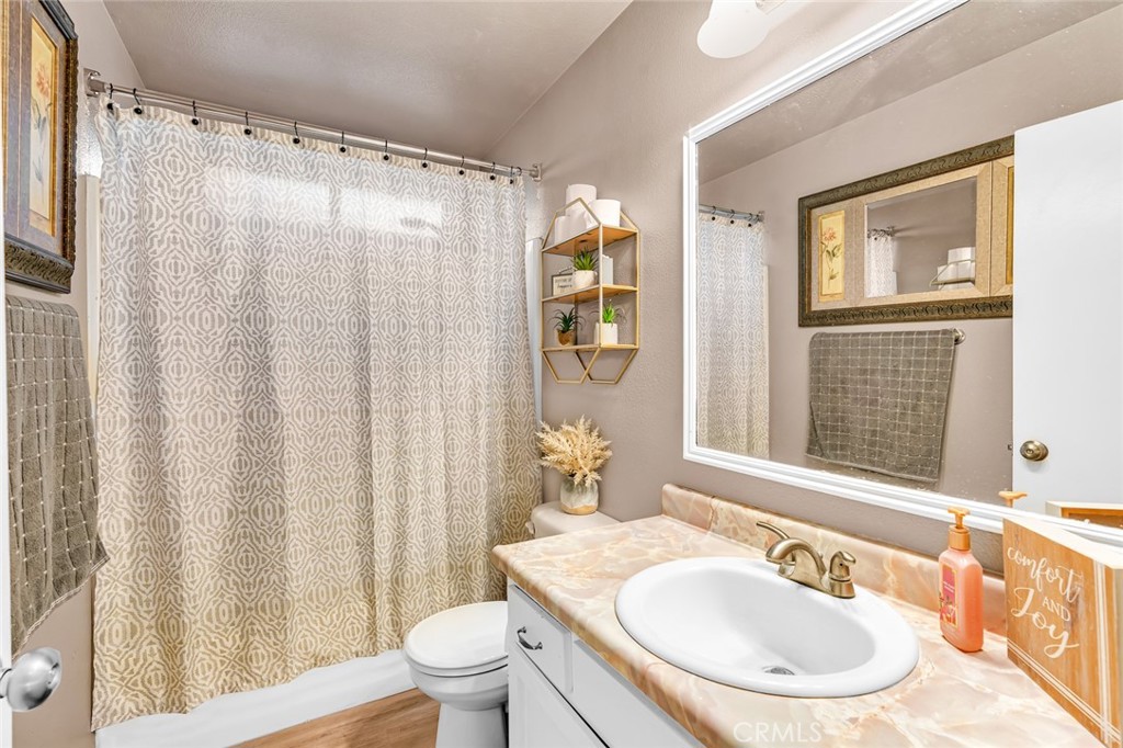 1417 E 20th, Merced, CA 95340