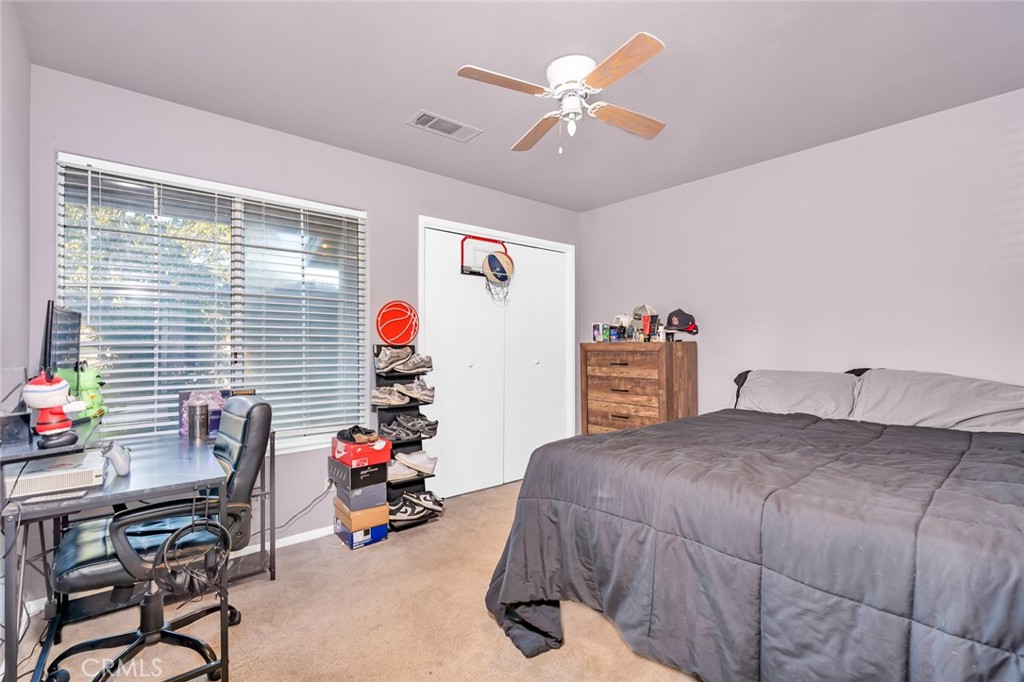 1417 E 20th, Merced, CA 95340