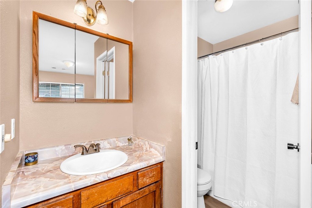 1417 E 20th, Merced, CA 95340