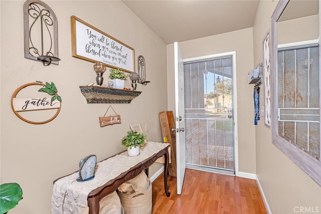 1417 E 20th, Merced, CA 95340