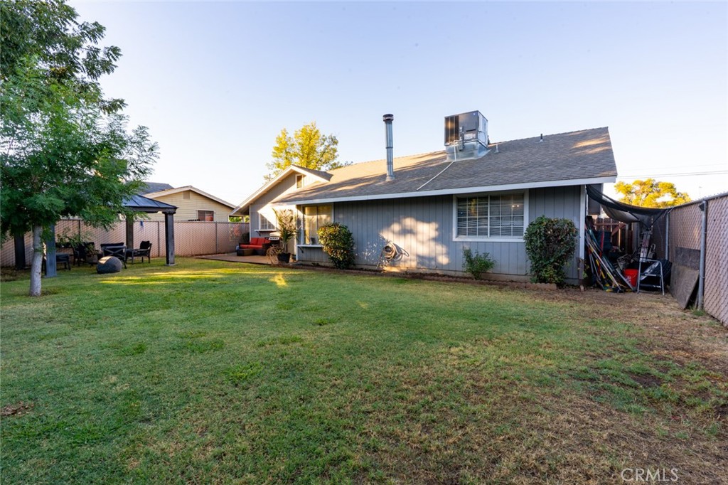 1417 E 20th, Merced, CA 95340
