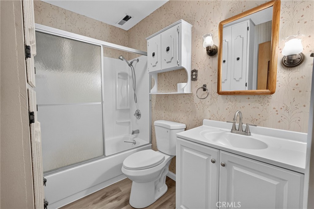 1163 Santa Lea, Los Banos, CA 93635