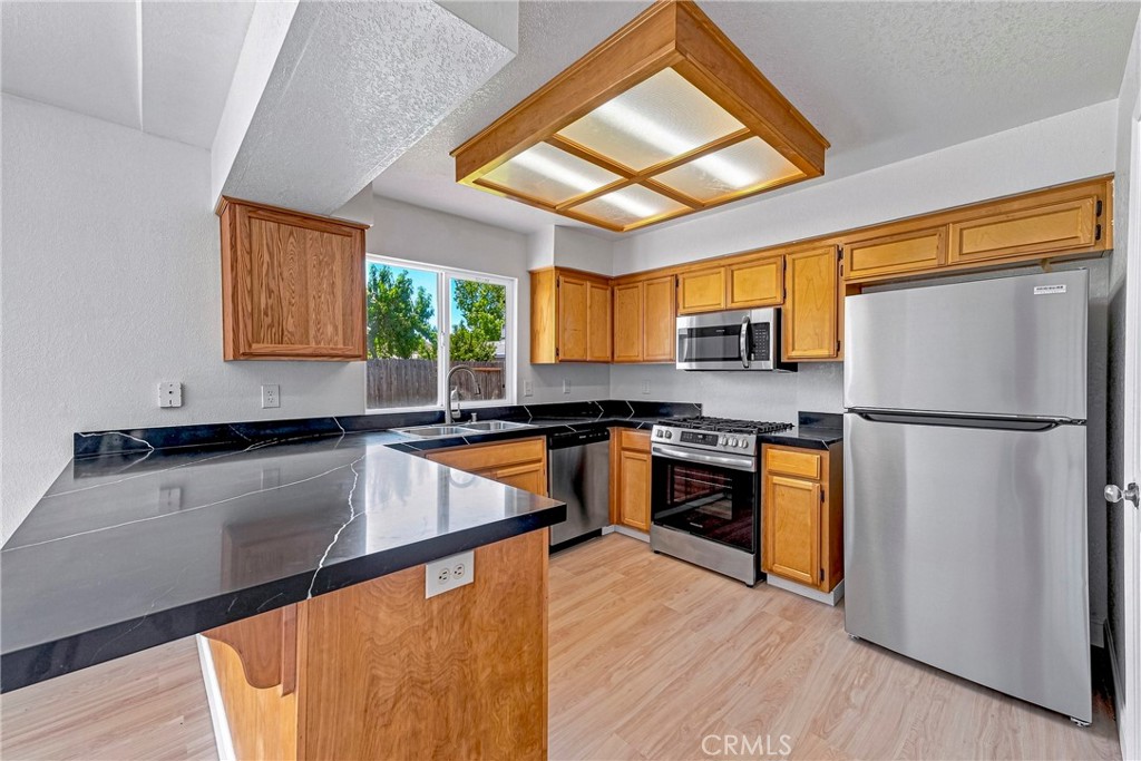 156 El Verano Ct, Merced, CA 95341