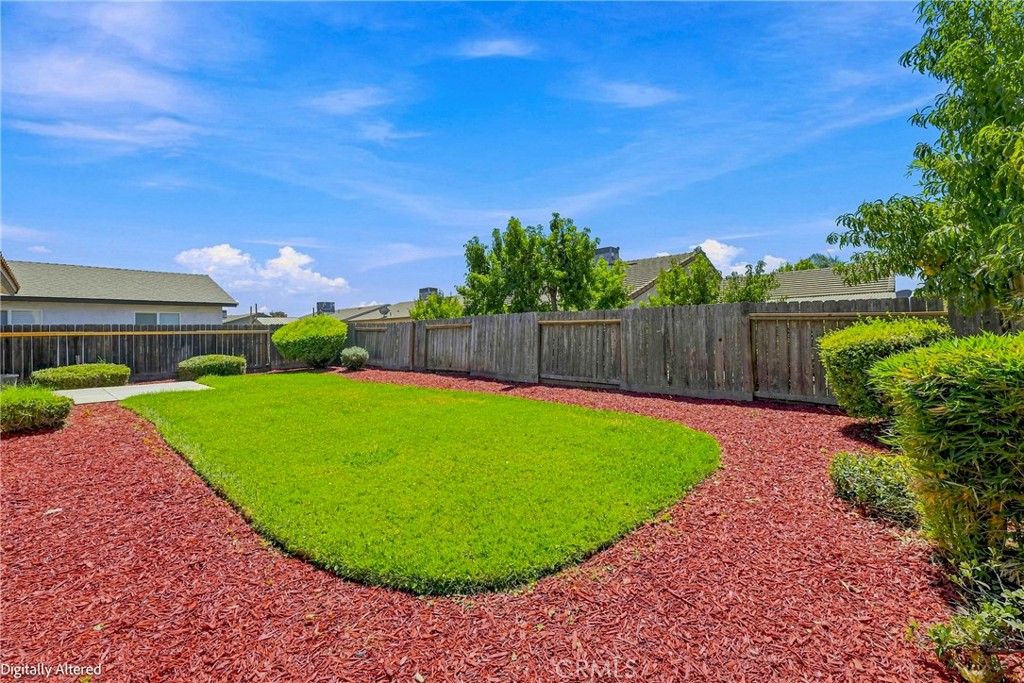 156 El Verano Ct, Merced, CA 95341