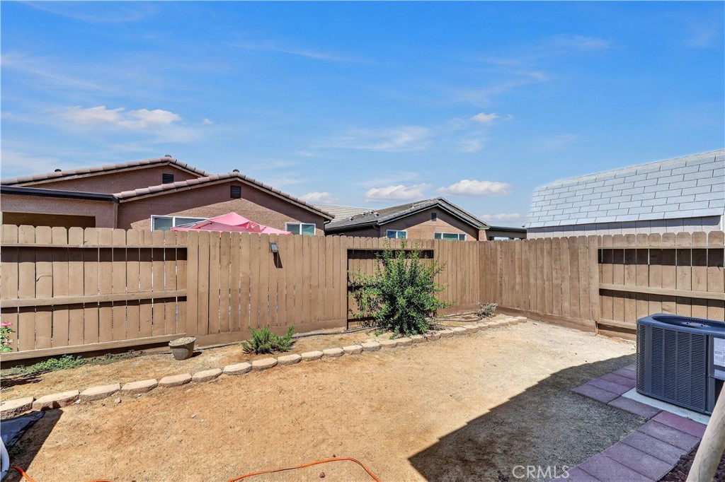 4395 Strathmore, Merced, CA 95348